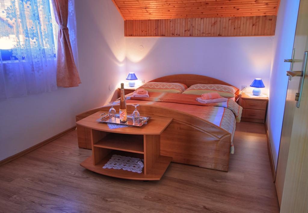 Apartman Josipa Drežnik Grad Dış mekan fotoğraf