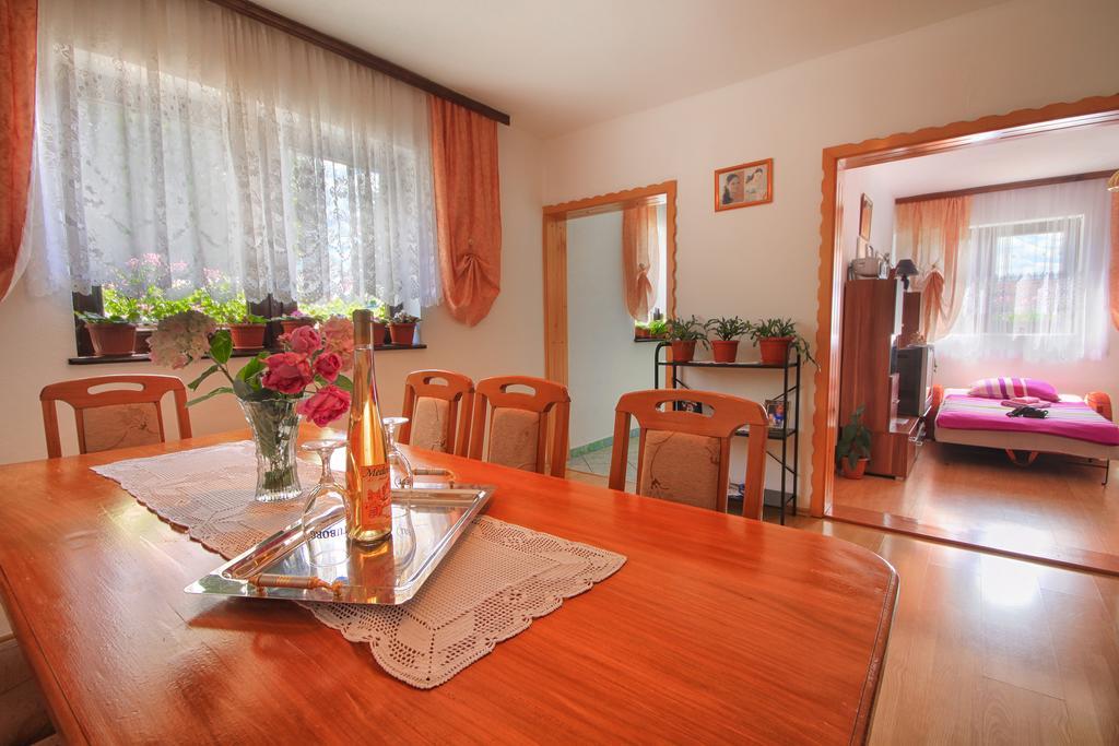 Apartman Josipa Drežnik Grad Dış mekan fotoğraf